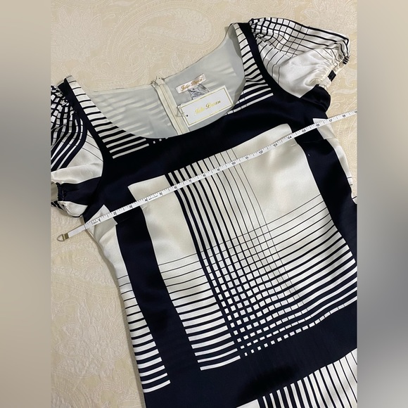 Julie Brown dress. NWT Fits small - Picture 7 of 10